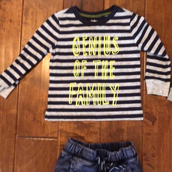 Toddlers Sweatpants and Long Sleeve T-Shirt - Picture 3 of 6